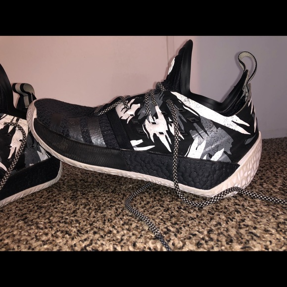 Harden 2 - Picture 2 of 3